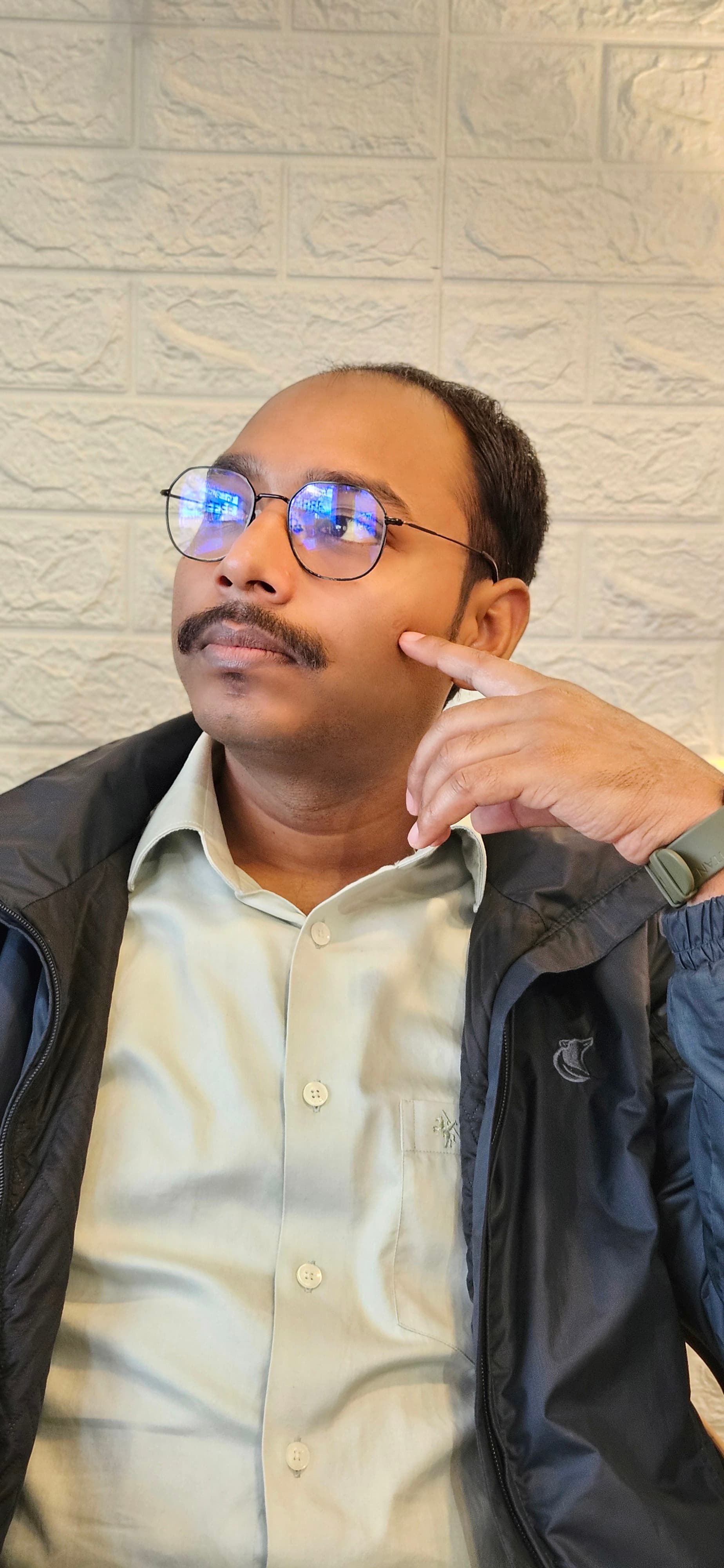 Dr. Alok Raj